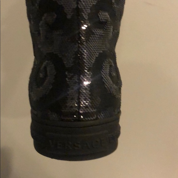 Versace shoes - Picture 2 of 4